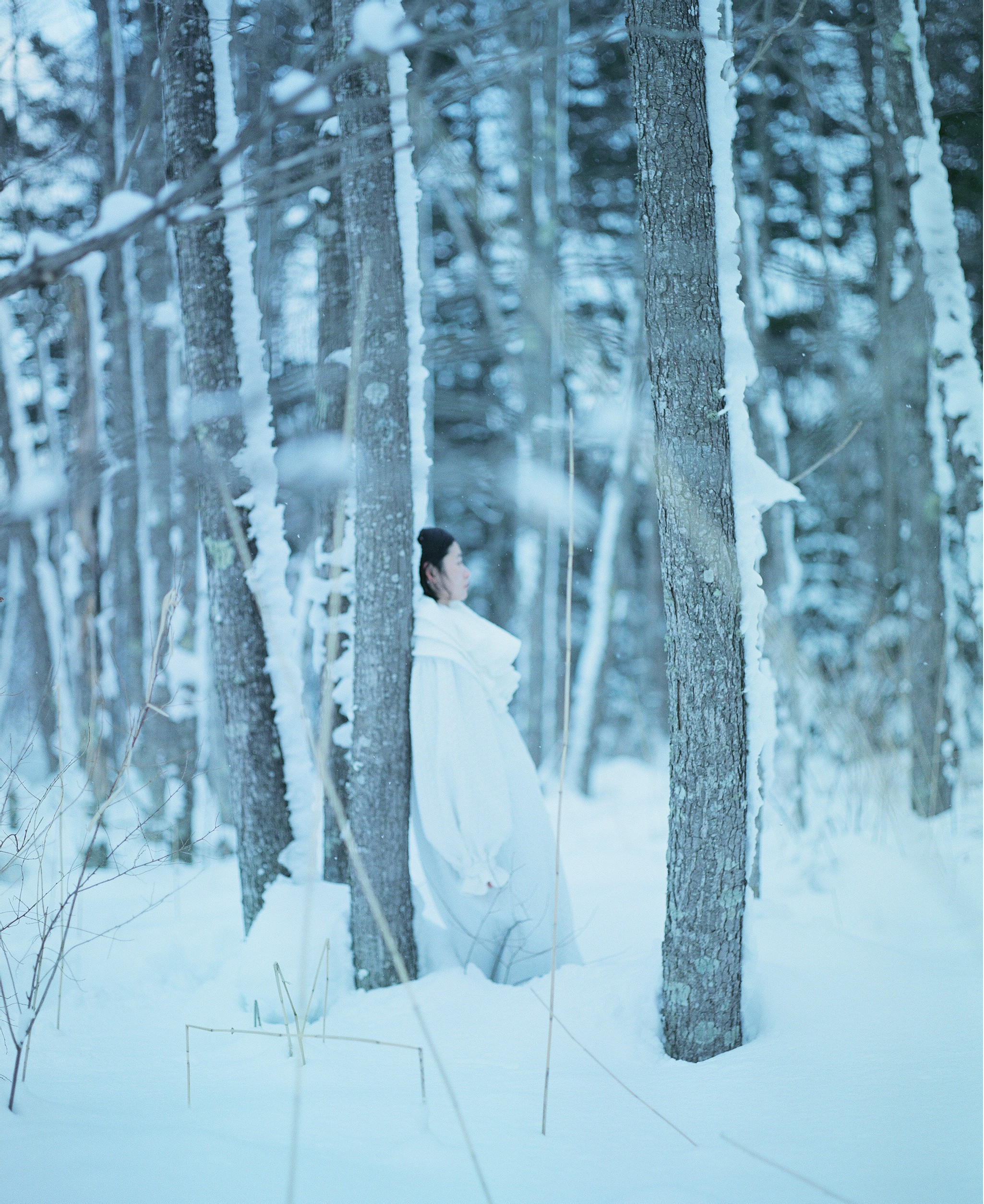 ManaYamamoto_SnowBlue-05